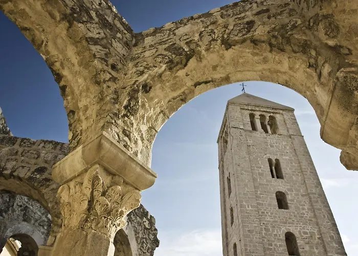 Seafront Island Paradise - Emily 3 *